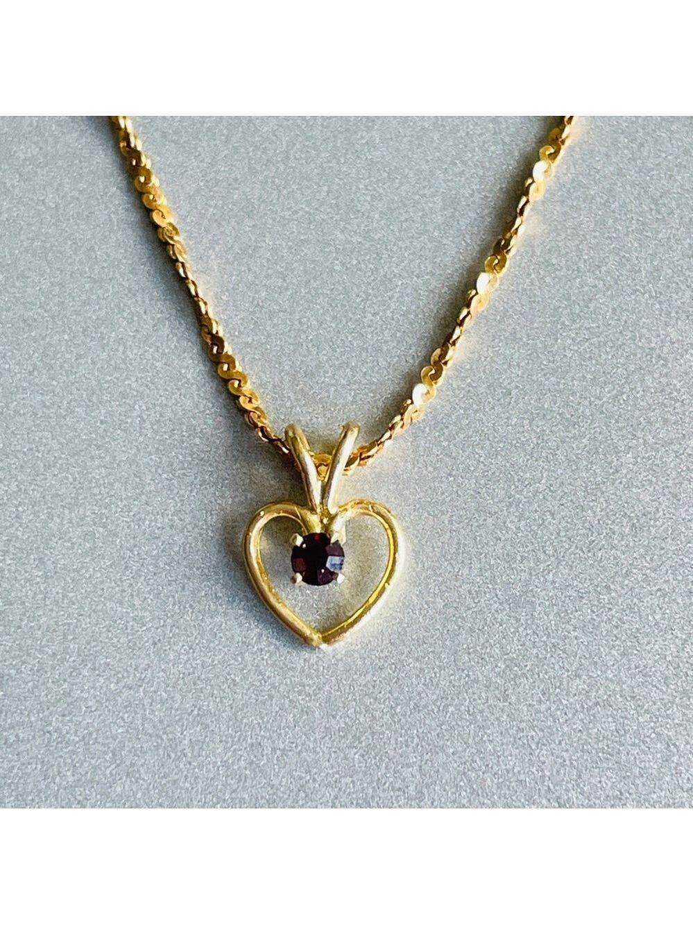Vintage 14k Gold Natural Garnet Heart Charm Pendant Chain Necklace